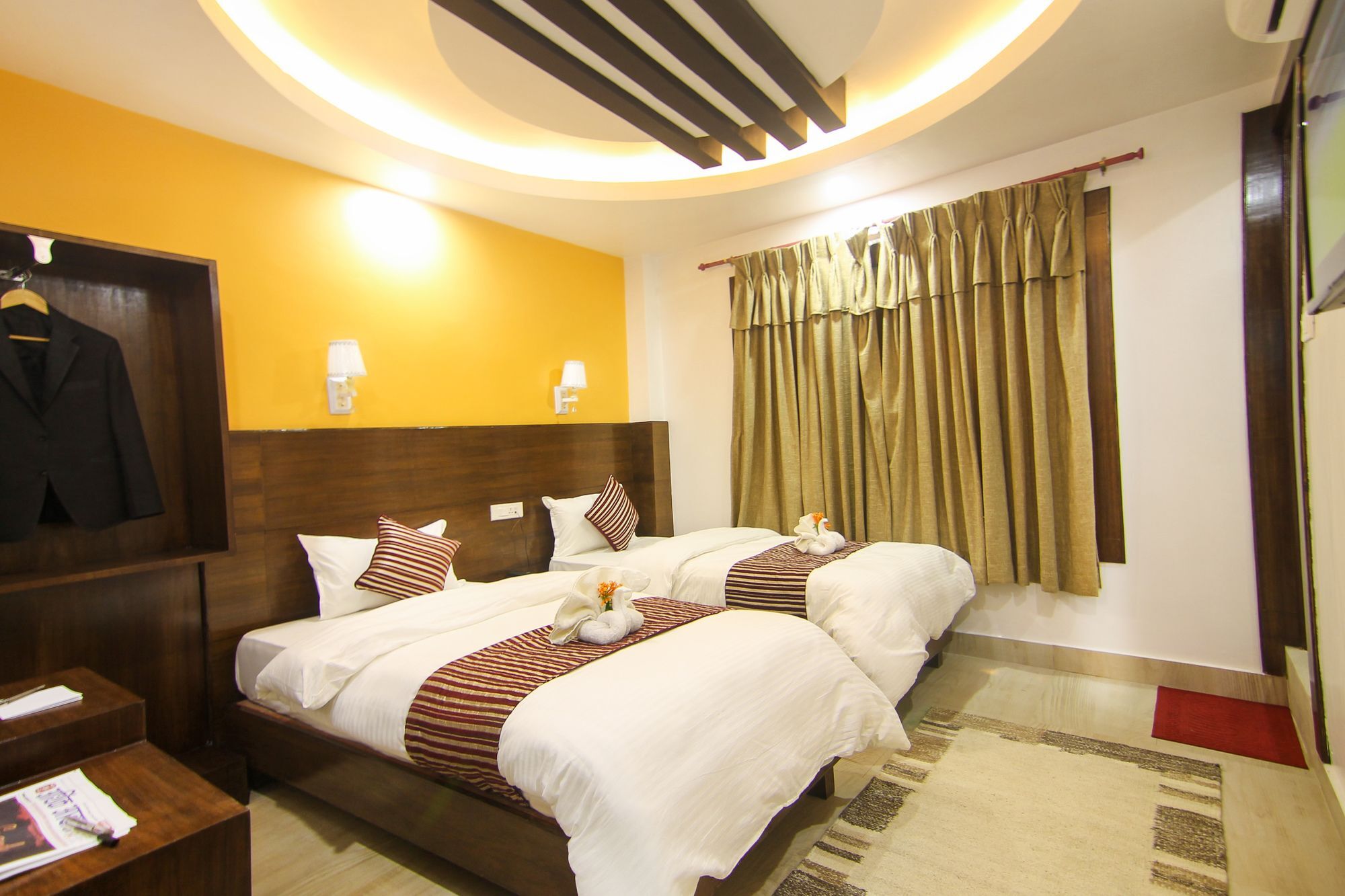 Hotel Lakeside Pokhara Exterior foto